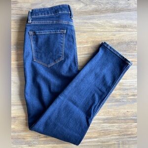 Old Navy High Rise Straight Jeans